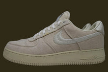 Load image into Gallery viewer, Nike Air Force 1 Stussy Fossil
