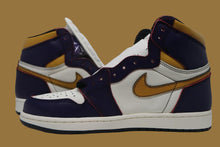 Load image into Gallery viewer, Nike Air Jordan 1 High LA to Chicago
