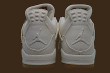 Load image into Gallery viewer, Jordan 4 Retro Levi&#39;s White (Blanco Tag)
